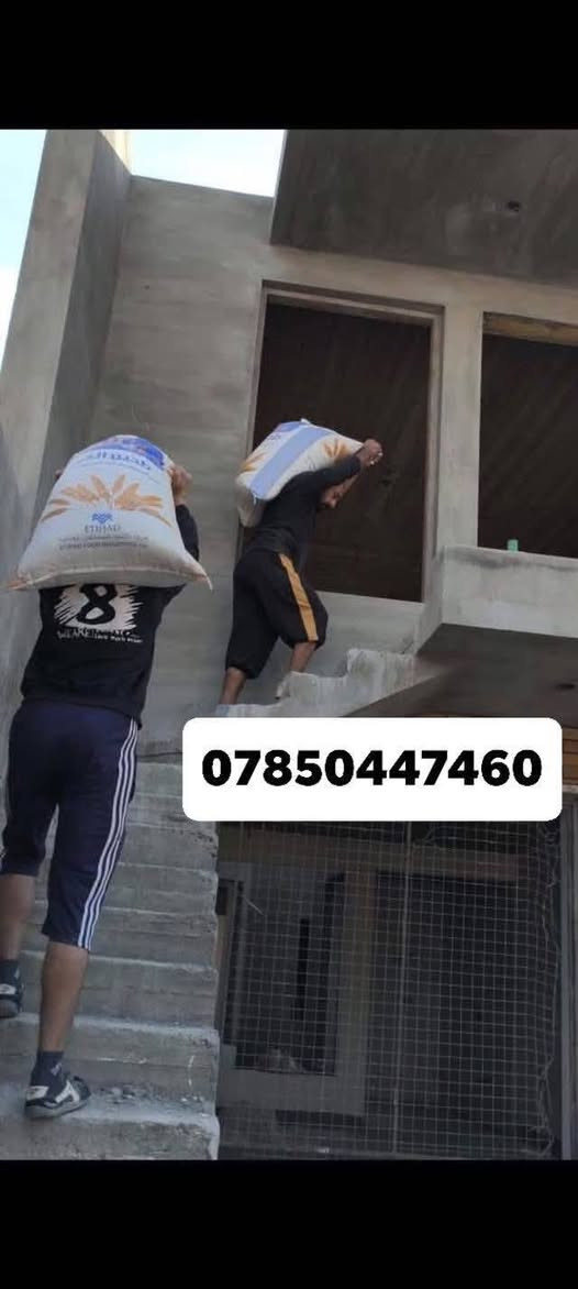 عمال تصعيد وتدخيل  كافه المواد 
تك رمل ب ١٠٠ الف 
تك تراب 
كيه رمل او جص ٣٠
طن الاسمنت ١٠
دبل طابوك ب ١٢٥
وغيرها من المواد اتصل او راسلني     وتدلل 
☎️***********ناصريه
