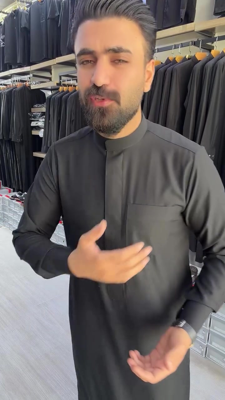 الموديل مهم بس القماش اهم 😉🔥
 موديل جديد سحابه مخفي وبزمة - تحفة 🔥
السعر وكل التفاصيل داخل المقطع


**إذا كنت صاحب هذا الإعلان وتريد حذفه لأي سبب، رجاءا أرسل رسالة إلى الدعم الفني**