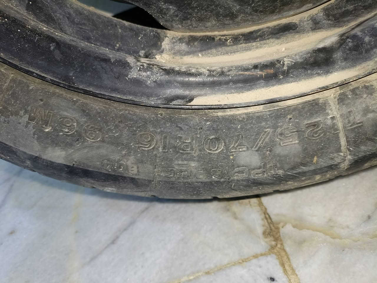 السلام عليكم سبير جديد بس كاتله التراب لا بي فطر ولا بنجر كامل قيم وخذ بل يرضي الله مكاني حي القاهره ***********
