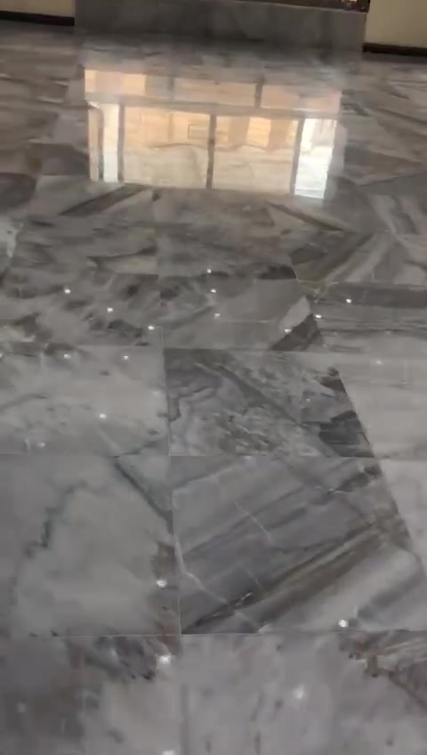 جلي موقعي جميع انواع الارضيات مرمر كرانيت والكاشي والبورسلين والسيراميك بأحدث المواد الايطاليه عملنا في جميع مناطق بغداد واطرافها للاستفسار يتوفر واتساب ***********
***********
***********
