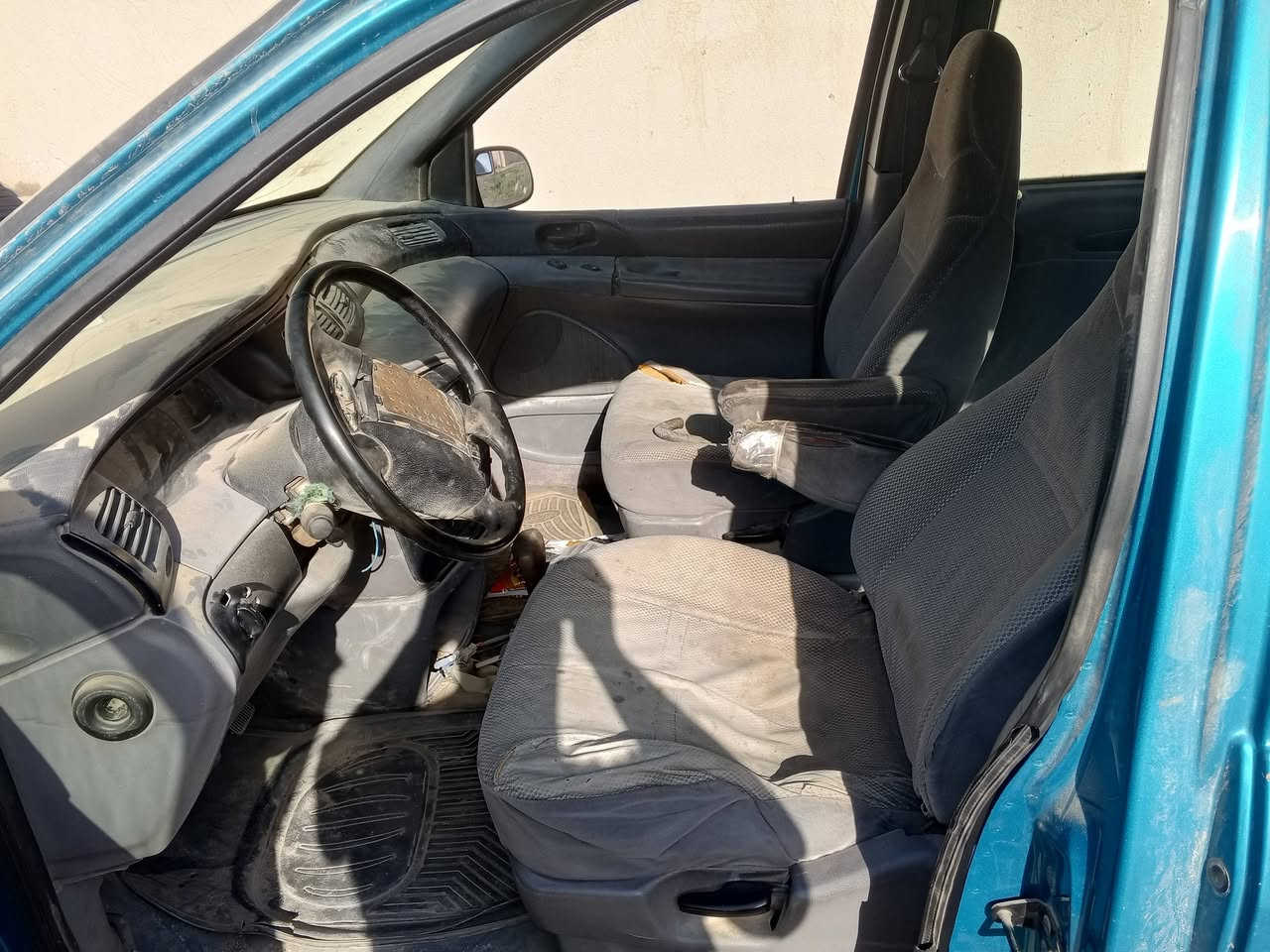 يا الله سلام عليكم عندي سيارة فورت
ستيشن مكينة وكير كورة موديل 95    سيارة خير من الله تخم تاير 

صدر جديد كهرباء كهلة شغالة سيارة حلوة للبيع مروس 

مكاني ديالى شهربان   مروس شعندك نزل 

هاذة رقمي *********** السعر 25 بهة مجال
