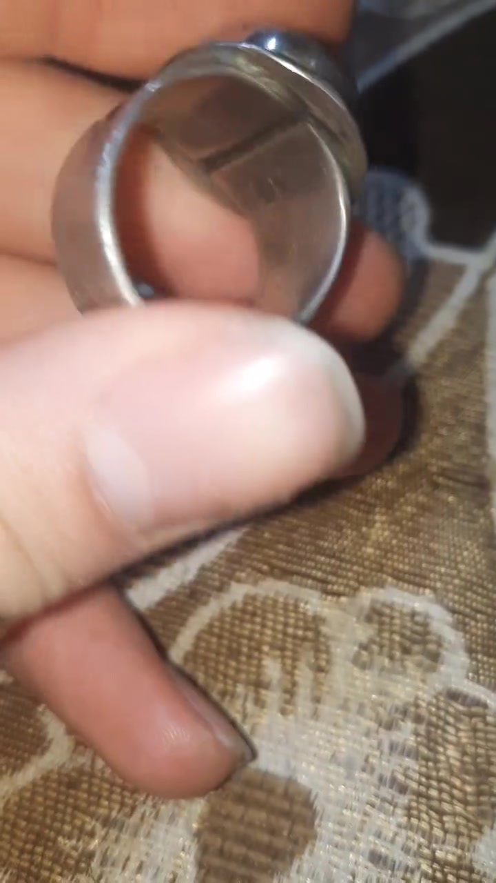 السلام عليكم محبس سليماني قديم كلش معطف صياغه يدويه قديمه ثقيله السعر خاص مكاني البصره يوجد توصيل


**إذا كنت صاحب هذا الإعلان وتريد حذفه لأي سبب، رجاءا أرسل رسالة إلى الدعم الفني**
