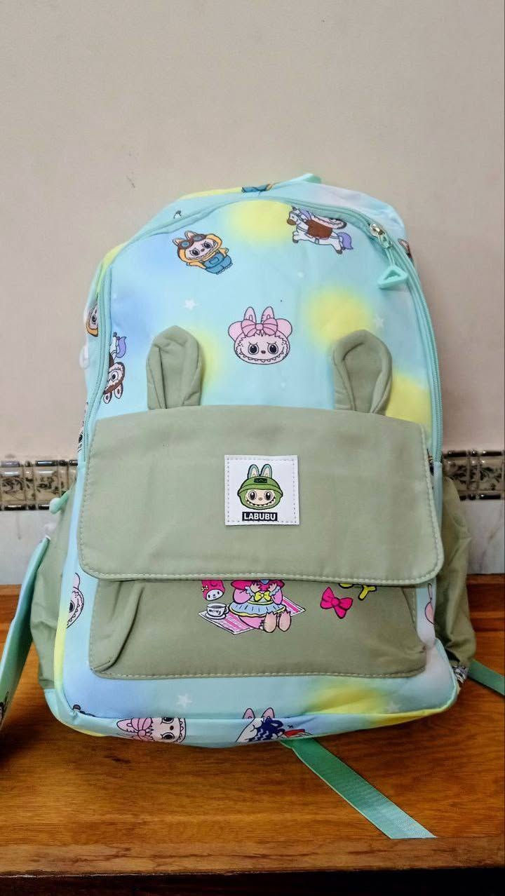 لابوبو قياس 31x46 CM
يلبس المراحل المتوسطه اعداديه 
سعر الدرزن 100 الف


**إذا كنت صاحب هذا الإعلان وتريد حذفه لأي سبب، رجاءا أرسل رسالة إلى الدعم الفني**