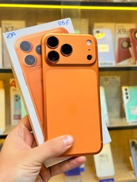 آيفون ١٧ برو ماكس • ٢٥٦ • بطارية ١٠٠٪