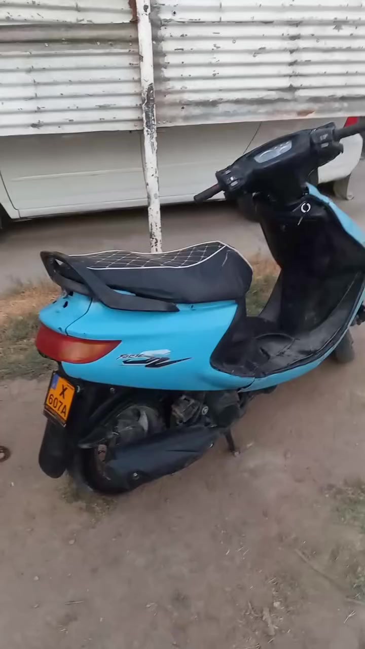 السلام عليكم دراجه فراشه البيع السعر 250  وبيه مجال قليل حك الجيه . المحرك مشروط والتواصل  خاص او على الرقم ***********
