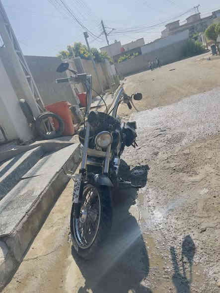 السلام عليكم هوندا سلاشر رقم انكليزي مكاني بغداد زعفرانية دراجة كاملة نكرة سعر١٧ وبيها مجال لاتصال ***********
