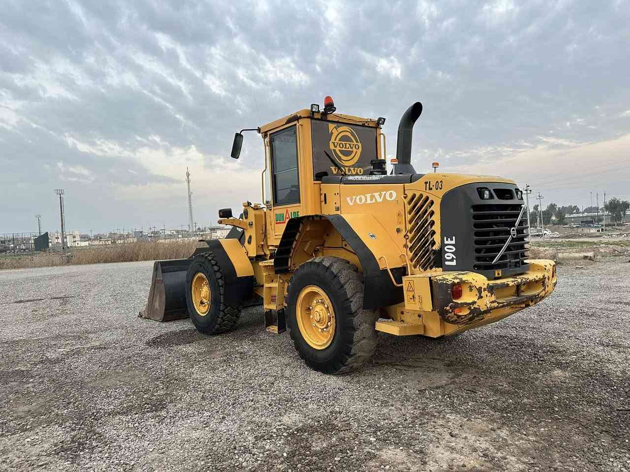 Volvo L60E .2004
محرك انجكتر 
مشروع وطني
***********
