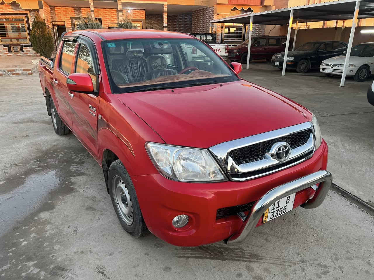 سلام عليكم 
بكم هايلوكس للبيع
موديل 2011
كير ومحرك شرط 
ضرر جاملق بونيد 
تواير وصدر جدد
السعر 155 وبيها مجال للطيبين 
الرقم ***********
