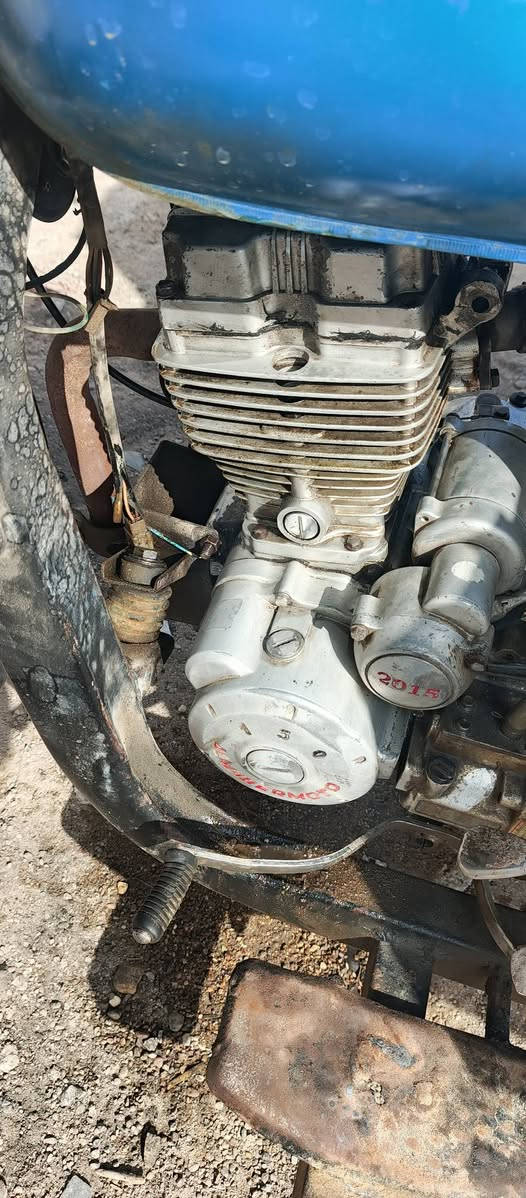 السلام عليكم
محرك جمره للبيع جاهز  بس بي دخانه شويه تجي تفحصه العنوان كوت زوريجات حي الجهاد السعر ٦٠ وبي مجال


**إذا كنت صاحب هذا الإعلان وتريد حذفه لأي سبب، رجاءا أرسل رسالة إلى الدعم الفني**