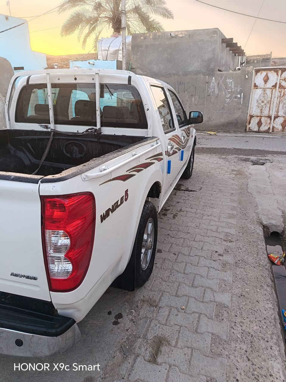 سلام عليكم عندي كريت ويل البيع مديل 2021 سياره جاهزه مكفوله كفاله عامه ما عوزه اي شي مكينه وكير وحداديه كلهه جدد مداور ثاني يوم السعر 115 بيه مجال قليل مكان سماوه قضاء الخضر هاذه رقم تلفوني ***********
