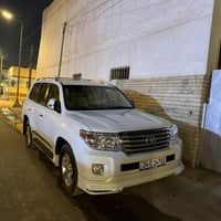 للبيع موديل 13 فكسار كشن تدفئ تبريد  من جهتين 3 وضعيات فول الفول جديدة...