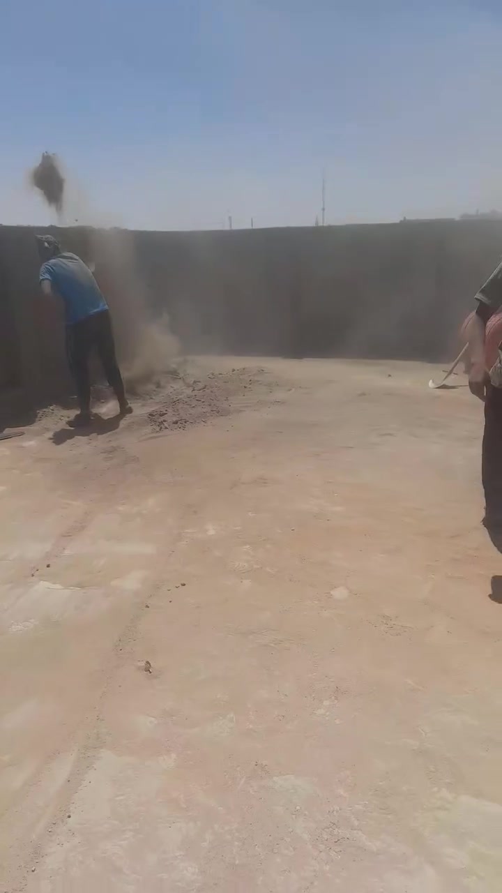 كادر تصعيد كافه المواد طابوك طين فرشي رمل جص تنضيف بيوت تدخيل سبيس جميل أحياء النجف وأسعار مناسبه *********** /***********
