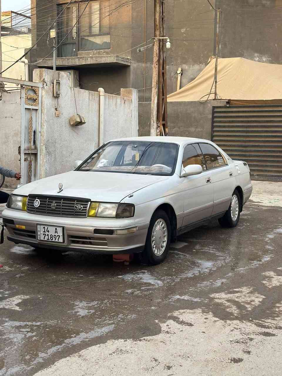 سلام عليكم بطة مديل ١٩٩٥ بأسمي السيارة كفالة كير ومكينة و تبريد جاهزة السيارة و مصبوغة جمالية فقط بيهة ضربة كد شبر بالمدكر الخلفي سعرها ٦٣ ما متواجد على التواصل رقمي ***********
