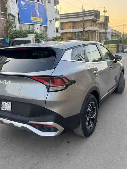 السلام عليكم شباب سبورتج 2024 لبيع حادثها قطعتين باب وجاملغ جاملغ مبدل وباب معمر اقل نص لون مميز ماشية 7 ميل مواصفاتها معروفة مكانها بغداد بلديات
***********
