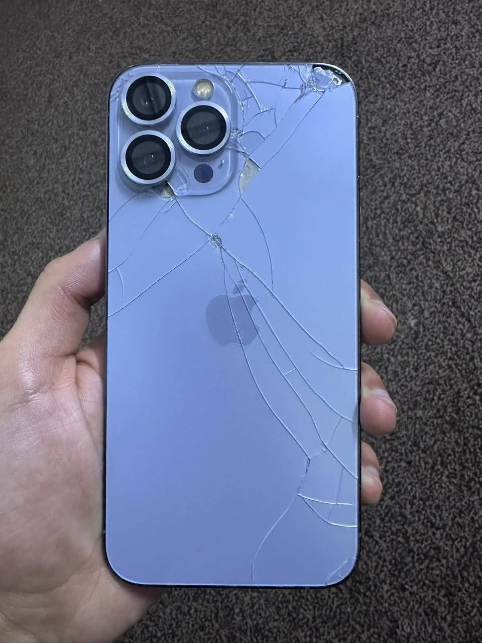 السلام عليكم ايفون ١٣ برو ماكس ذاكره ١٢٨ الجهاز مبدل بطاريه ١٠٠ وكامره احسن نوعيات بل سوك الباقي كله بلاد وكله شغال فيس ايدي شغال شاشته نضافته ٩٠/١٠٠ نموذج m عربي ماستر السعر. ٤٢٥ وبي مجال بسيط مكاني بغداد  الاسكان شارع مستشفى الطفل الاستفسار الاتصال على الرقم ***********
