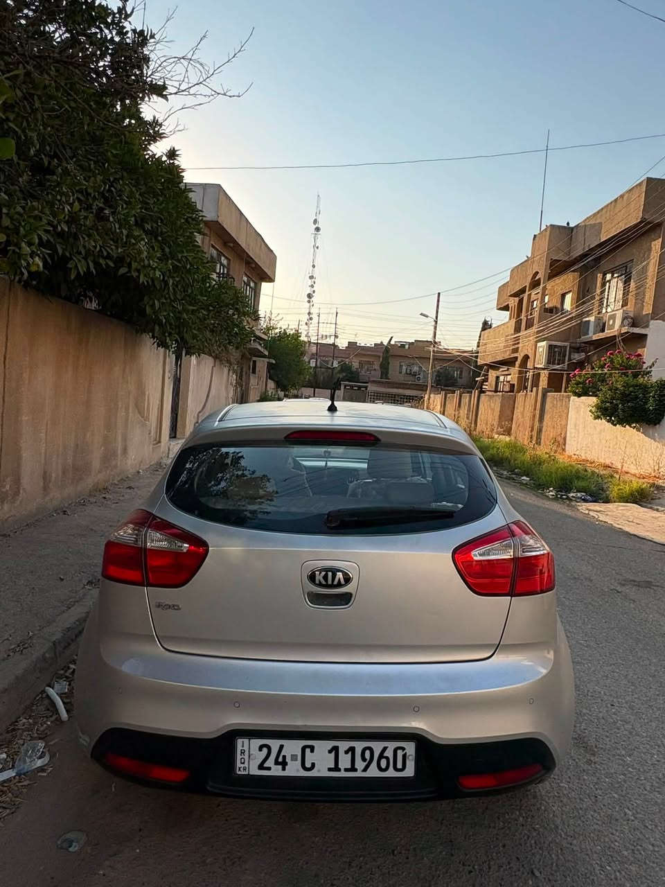 للبيع ريو جنطه
2015 (مال بيت) 

ماشية 87

رقم دهوك  

السعر  85$ 

ضررها بيها باب مبدل وجاملغ بدون دواخل
رقم تلفون ***********
