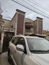 بيت للبيع مساحة ١٨٤ متر واجهه ٩،٢٠ ونزال ٢٠ طابقين  موقع تجاري عرض الش...