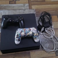 PS4 بلي فور مهكر دنكل. مساحه التخزين 500. دبل جويستك كامل ملحقات. مو ش...