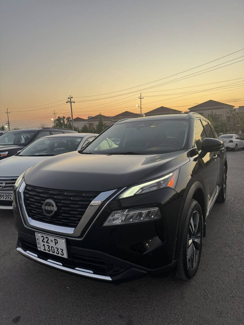 Nissan rouge 2023 
SL AWD  Full mwasafat
3 pistn


**إذا كنت صاحب هذا الإعلان وتريد حذفه لأي سبب، رجاءا أرسل رسالة إلى الدعم الفني**