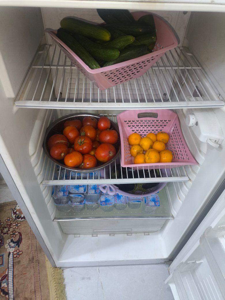 ثلاجة كرافت 18 قدم 
شغالة تجميد فوك وجوة 
نظيفة جداً 
للاستفسار عن السعر خاص 

مكاني الحسينيه راشدية


**إذا كنت صاحب هذا الإعلان وتريد حذفه لأي سبب، رجاءا أرسل رسالة إلى الدعم الفني**