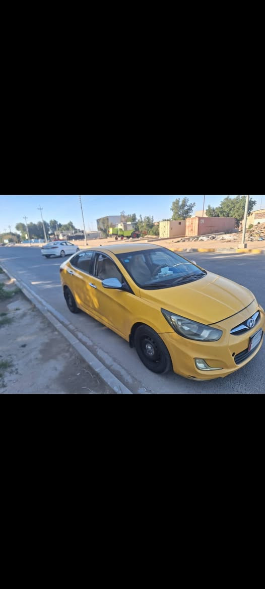 اكسنت خليجي  موديل 2012مكينه 1600دوش ام القطرتين السياره مكفوله كفاله عامه ماعده طخه بل جاملغ الامامي  وراجع نفسه ورقمهه كامل انكليزي بس استلام واني مكلف بل نشر وهاذا رقم صاحب السياره *********** السعر 75وبيهه مجال
