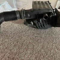 شوته بلاديه مال كولف Gtlالسعر ١٠٠ وبيها ماجل 07714777924