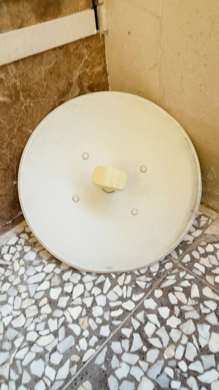 الواحد ب 45
للاستفسار الاتصال على الرقم ***********
