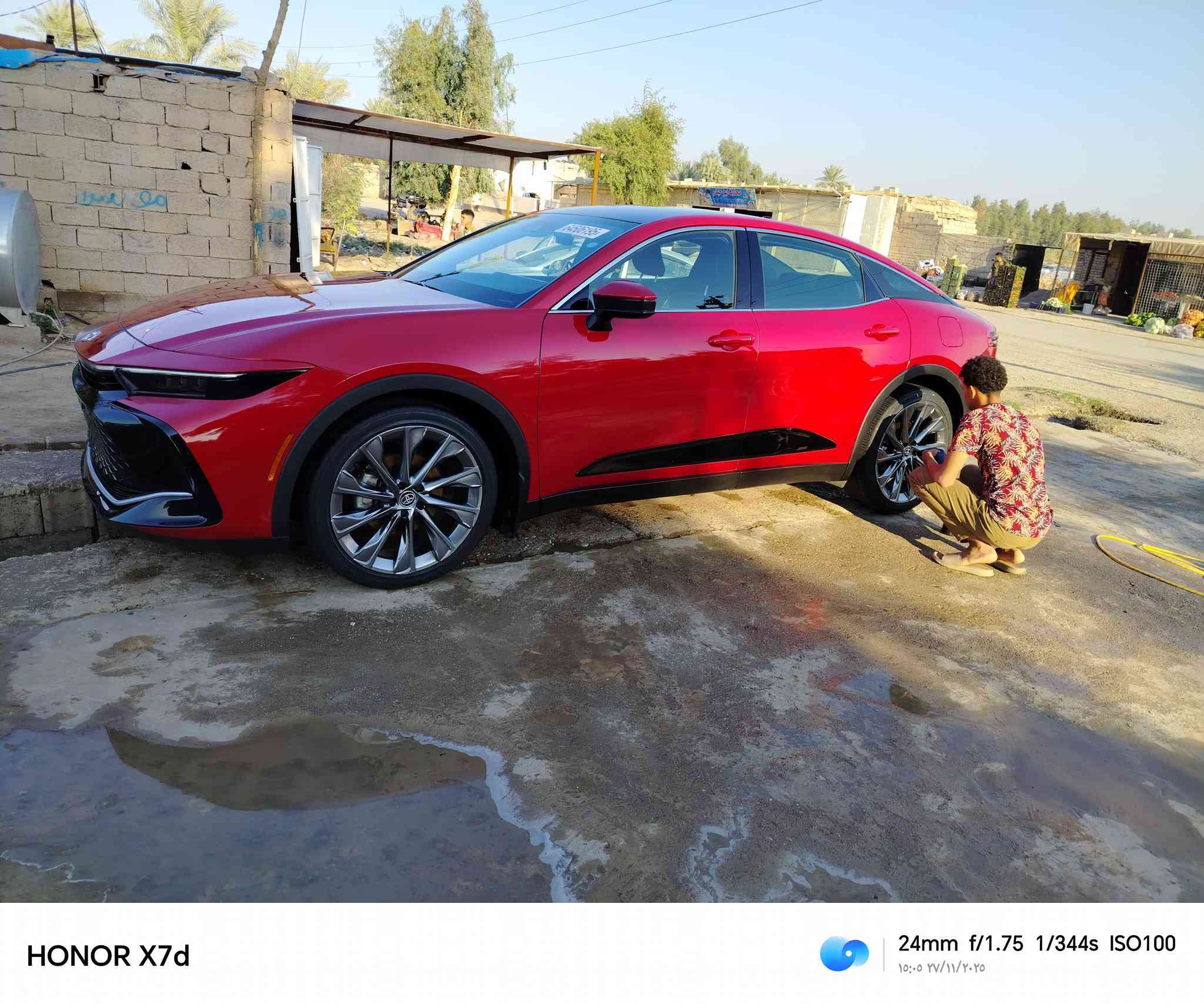 السلام عليكم من رخصة مدير الكروب كراون موديل ٢٠٢٤لمتدد فول مواصفات السعر ٣٢٥الاتصال عل***********التوفيق للجميع السياره مرقمه باسمي
