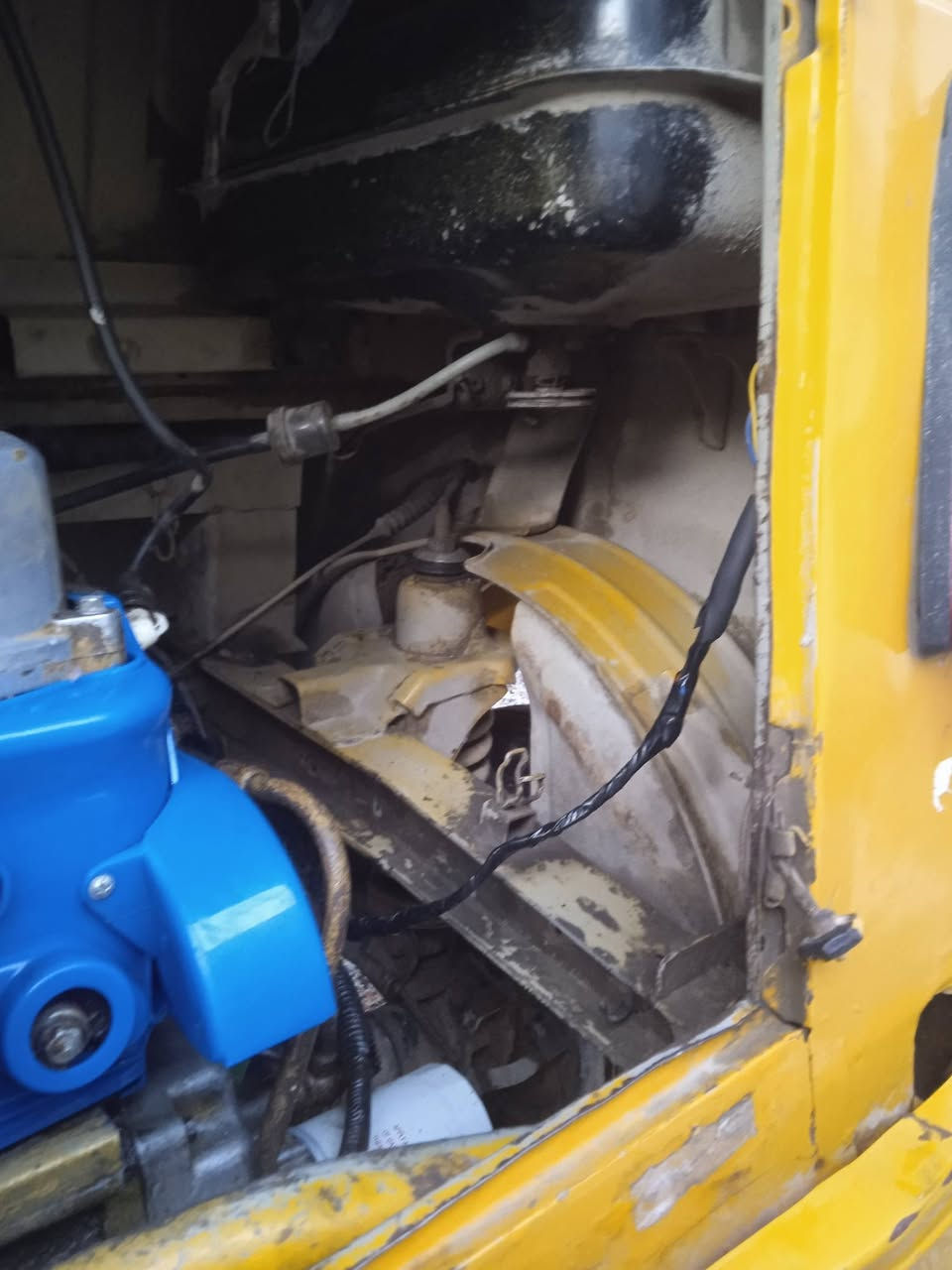 سلام عليكم تكتك للبيع 18  شهر 5  ارواق اصولي لتكتك جاهزه للشارع كبل تعمير كامل تخم تاير سفريات دوشمه جديد جادر جديد كهربائيات كلهة شغاله مكينه لاتنقيص ولاتبخير االسعر 4  مليون وبيهه مجال الاستفسار ***********
