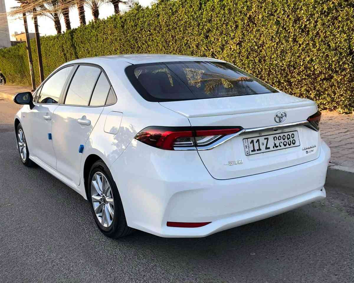 السلام عليكم كورلا هايبرد  2025 الشكل الخليجي للبيع السيارة ماشية 5000 فول واحد على واحد مكفوله من كلشي بعده ع وضع الشركه داخل جلد و كشن كهرباء شاشه كبيره ابل كار بلي سلايد روف بصمه سايد بريك دكمه 3 وضعيات قياده رادار امامي و توقف ذاتي قبل الاصطدام قياده ذاتيه و تنبيه الخروج عن مسار وباقي الموصفات معروفه السنويه باسمي مكاني بغداد واي استفسار الاتصال بالرقم ***********  والسعر 156 وبيه مجال بسيط. بغداد, العراق
