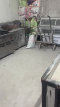 اغراض مطعم البيع بغداد ٠٧٧٢٦٧١٦٣٣٦