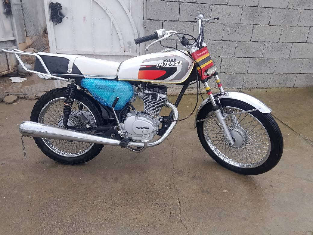 بە ناوی خوای گە ورە و مهرە بان ئە م ماتورە بۆ فروشتن INTENZE  2023 گڕو مە کە نە کارە بای هه بە شه رت     زۆر زۆر بە قە وت نرخی 320هه زار مە حامە له شوین قه لادزێ
 *********** بشدار, السليمانية
