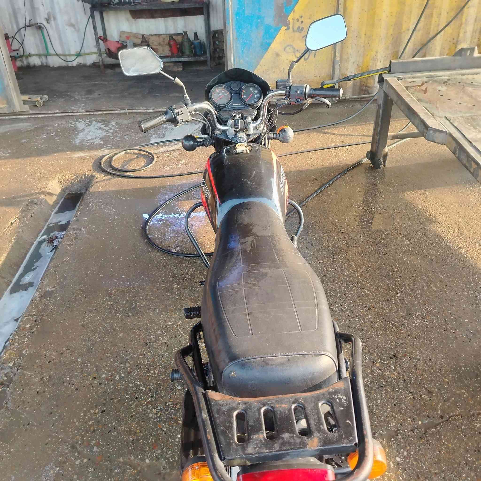 السلام عليكم دراجة بوكسر لبيع موديل 2023دراجة كامله مكان بغداد جسر ديالى القديم  ***********
