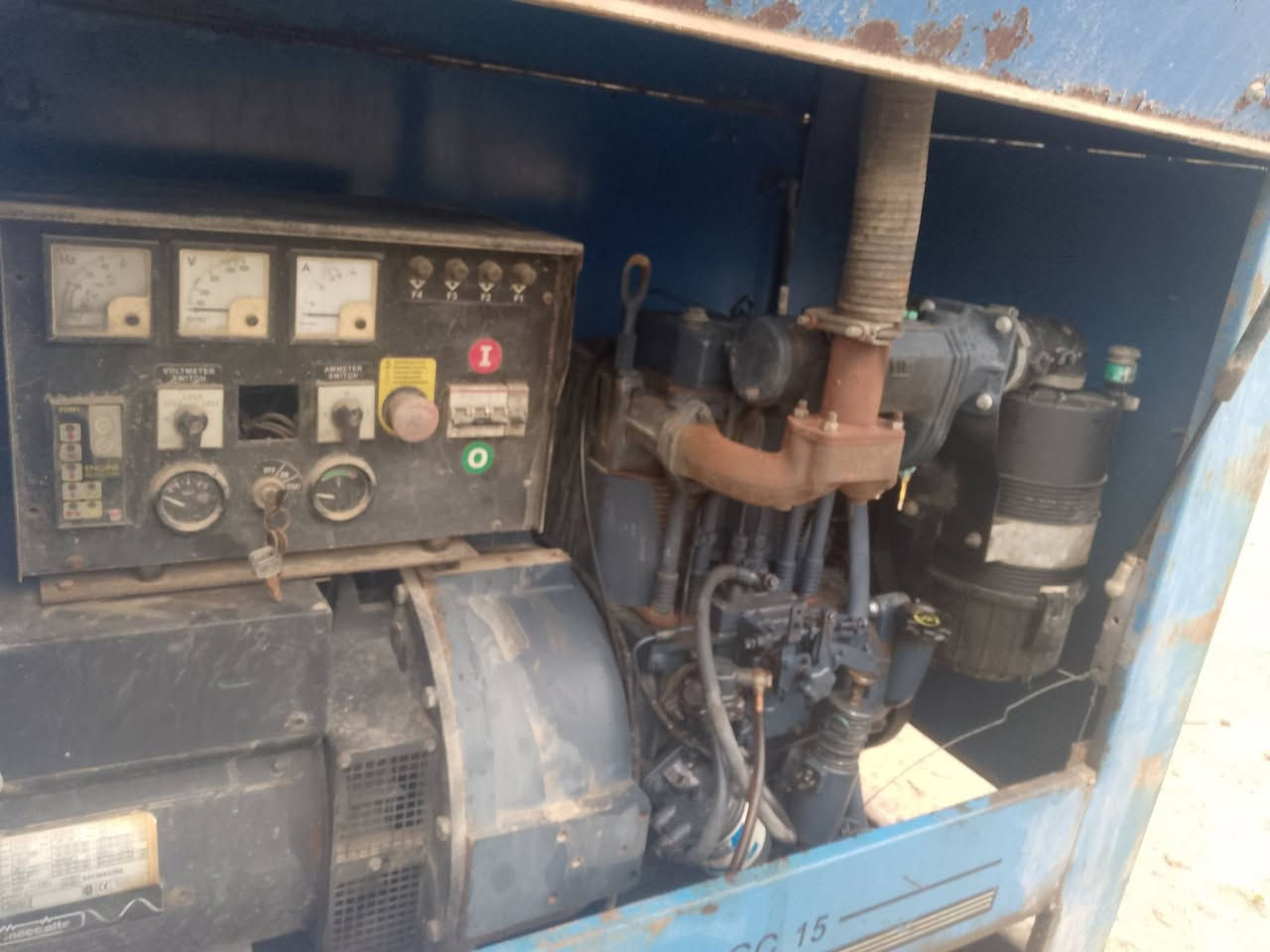 سلام عليكم للبيع مولد دويز 2بستم 17كيفي طبك بلادي كاتم لا تنقيص لا تبخير عنوان بغداد  الستفسار اكثر اتصل على رقم ***********
