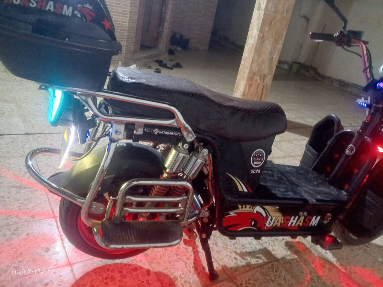 السلام عليكم ماطور هيوشه 26 نضيف كما واضح بصوره 
بطاريات فحص كهربائيهات شغاله سماعه جوه الكشن كشن 
كهربائي عل بصمه وياه 2 سويج 2 بصمه كله كامل  السعر 625 وبي مجال لطيبين الاتصال عل رقم ***********
النعيمي بخدمتكم وحاضر
