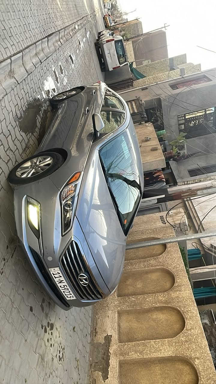 السلام عليكم 
بيع او مراوس 
سوناتا 2016 وارد أمريكي السياره داخله بدون حادث 
كلين صورها بلمنشور صار بيها بلعراق طخه مال تكتك بابين ومباوكين شويه من الحاملغ الخلفي بجم كبس كفاله بدون اي دواخل 
رقم بغداد الجديد هزه جديده 
تبريد ثلج مكينه كير خير من الله 
السياره احله من الصور 
السعر 118 ورقه وبيها مجال 
العنوان بغداد الشرطه 4
***********
