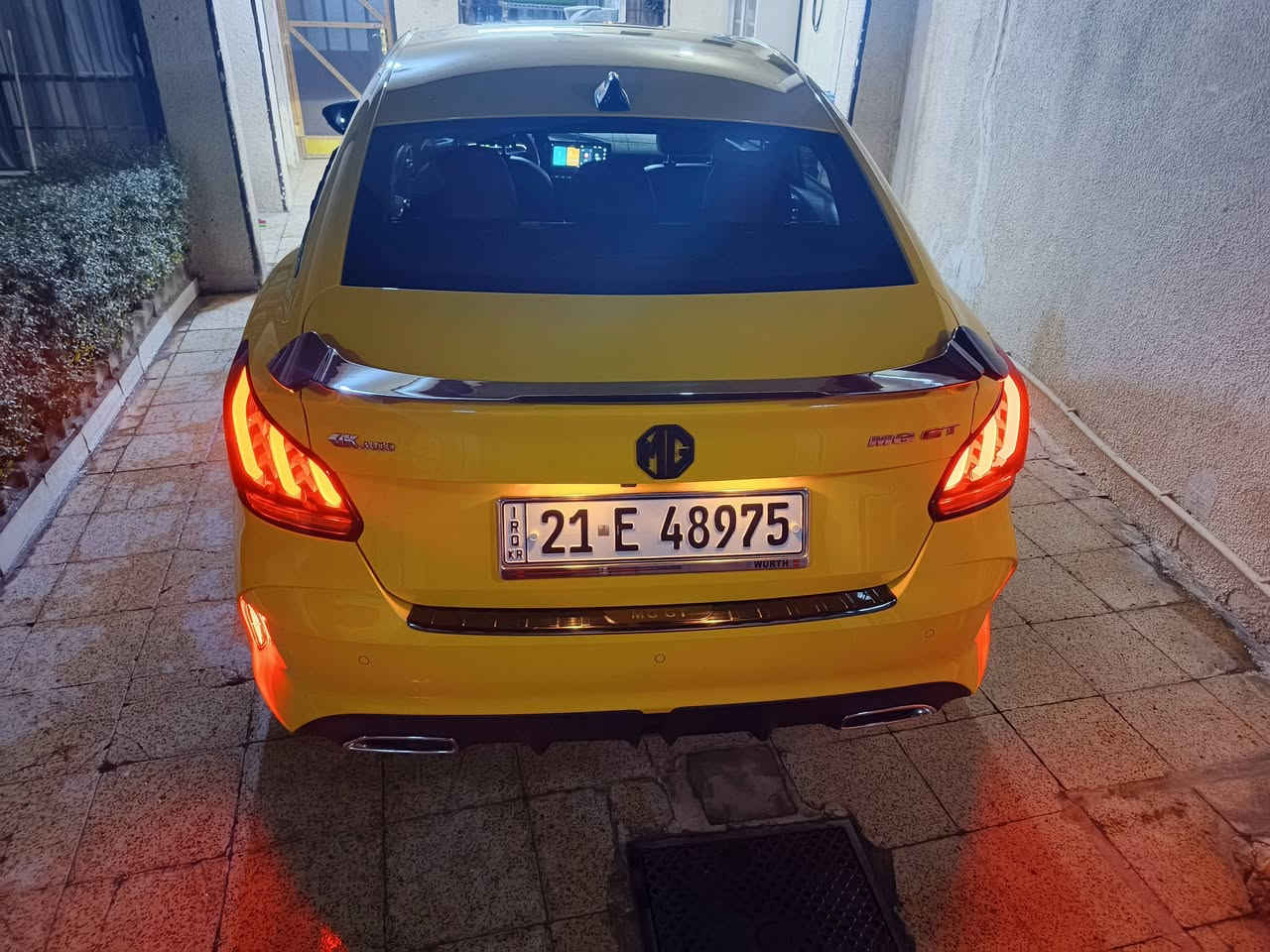 MG GT محرك ١٥٠٠ توربو موديل ٢٢ السياره بعدها بالضمان ماشيه حاليا ٤٦و٥٠٠ مركب باتري جديد و طخم إطارات برجستون السياره تجي فئة الفول كير كوبره وشفتات باالاستيرن فتحه سقف داخل لونين جلد أحمر كرسي السابق كهربائي  أربع كاميرات ٣٦٠ رادار أمامي الاستفسار اتصل ***********
