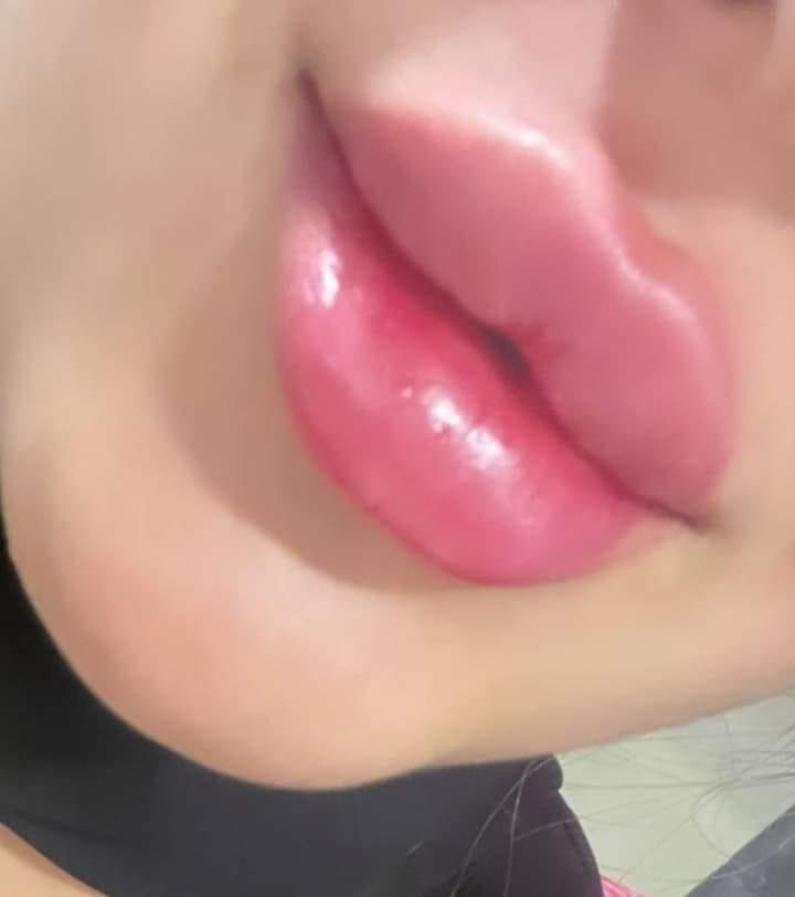 العنوان حي القاهرة مقابل ماركت الباشا
@الرقم ***********

الحجز والاستفسار
