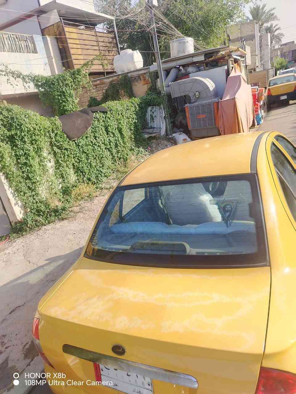 طيبه موديل 16بيهه هذه الجاملغ مثل ما موضح بلصوره كير مكينه جديد مكفول تخم تاير جديد سياره جاهزه من كلشي السعر ٣٢ او بيهه مجال مكان السياره بغداد الدولعي ***********
