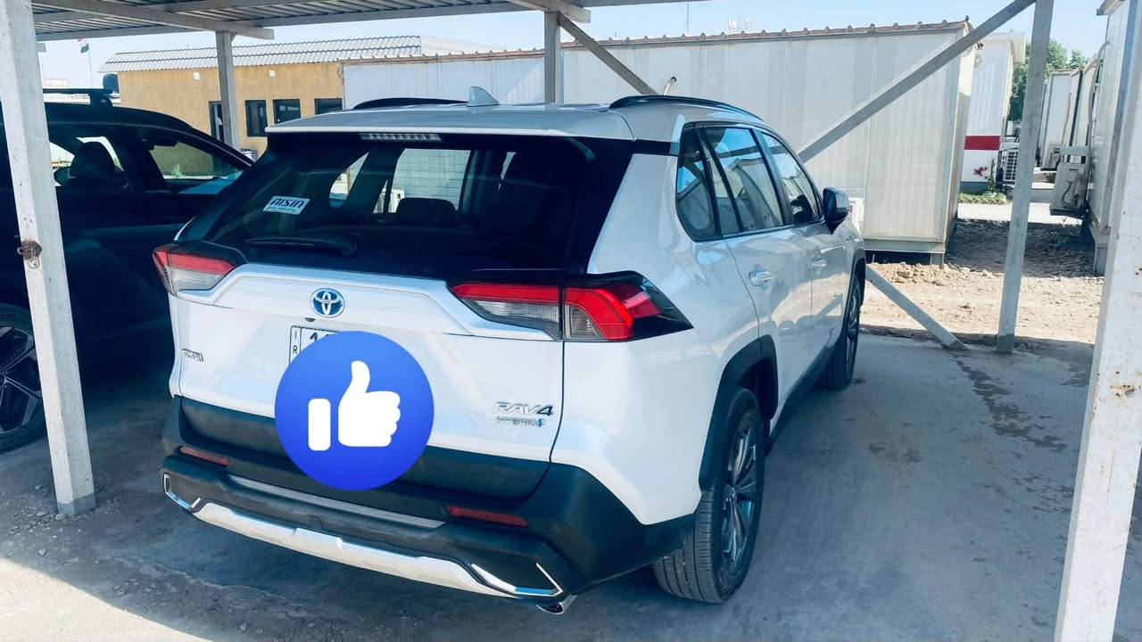 � للبيع | تويوتا راف فور هايبرد 2024 خليجي 🚘
✅ محرك 2500 سي سي هايبرد اقتصادي وقوي

✅ الممشى: 57,000 كم فقط

✅ خليجي تجميع صيني 

✅ كفالة عامة تشمل: المكينة، الكير، التبريد، والحدادية

✅ السيارة تحتوي على بارد بسيط فقط

المواصفات:

✨ سقف بانوراما

✨ بصمة وتشغيل ودخول ذكي

✨ كاميرات محيطية 360°

✨ مقاعد جلد

✨ تدفئة للمقاعد

✨ مقاعد أمامية كهربائية

💯 سيارة نظيفة وجاهزة للاستخدام.

💰 السعر: 220 (قابل للتفاوض بالمعقول)

📞 للاستفسار: ***********

