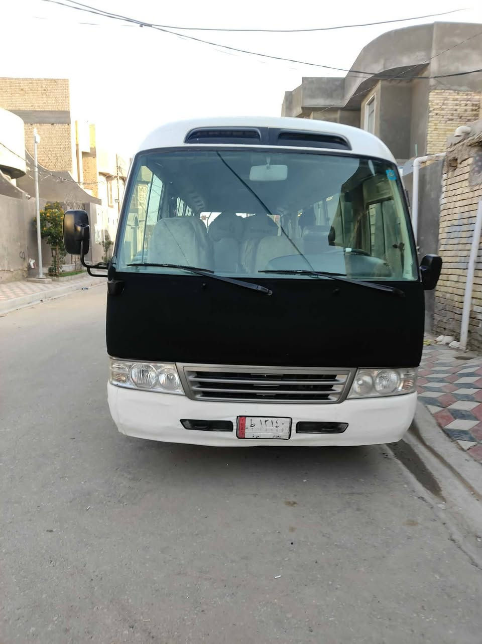 لبيع كوستر موديل 14 كير ومكينه شرط مكفوله كفاله عامه مصفره هيه وظريبه تحويل تاني يوم مكان السياره سماوه رميثه السعر والاستفسار أكثر انتصل عله الرقم ***********  *********** السعر 335
