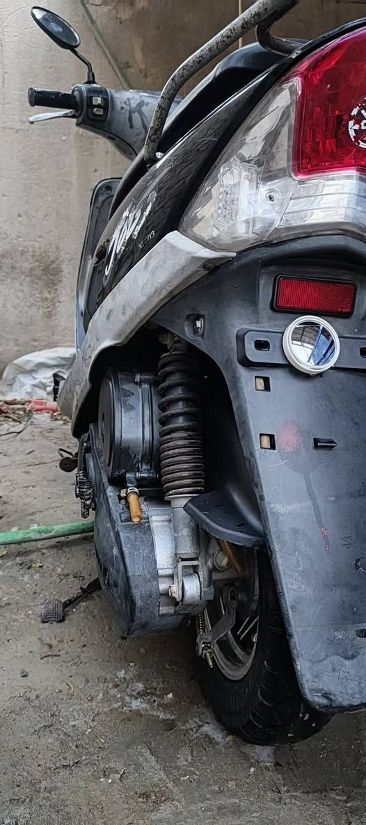 السلام عليكم دراجة ماكس منغولي للبيع
ادراجة نضيفة ختم واحد مكفولة كفالة عامة بس بيهة اشخوط قليلة بل كفرات ادراجة مال جناي السعر800  وبيها مجال 
العنوان الدوانية حي الوحدة الثانية قرب جامع الرضا
الرقم ***********
