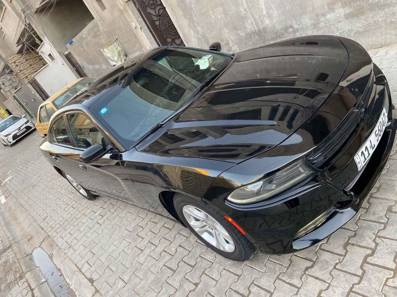 سلام عليكم 
 موديل 2022 اصل وارد أمريكي موصفات SXT عادي  خير من الله سياره كير مكينه تبريد ثلج تدفه كهربائي كله شغاله تخم تاير سبير منازل مال شركه ما مفتوح برغي بل مكينه و لكير حادث موجود بل صور بسمي سنويه جديد و هزه جديده سياره ما مشتغله خط ابد ماشيه 55ميل بيه بنيد مبدل مال شركه و جاملغ اماميات ثنينهم بيهم ربع بارد 
اربع أصابع من لغد و كفاله شواصي سعر 218 مكاني بغداد شعله رقم ***********  مراوس حسب القناعه
