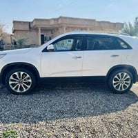 سورنتو خليجي موديل 2014 كلين بدون اي صبغ او ضرر  رقم نينوى سنوية ل2029...