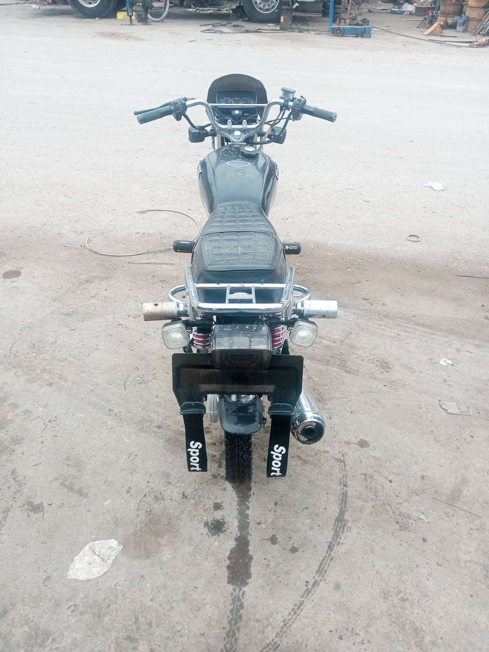 سلام عليكم للبيع سونيك 2022
مكينه كبس إدراجه نضيفه مابيهه اينقس 
ملفيس أسعر 620الف اوبيهه مجال بصيط 
الطيبين هاذه رقمي بي واتساب ***********
اوتعال خاص
