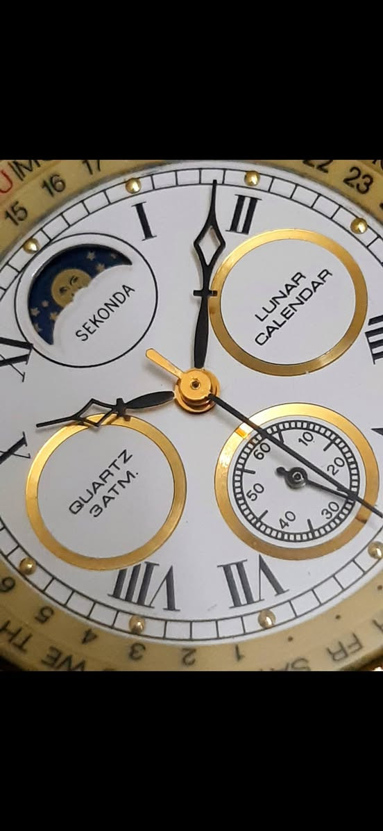 تحية طيبة .
#فنتج_كلاسك_مختلف .


**إذا كنت صاحب هذا الإعلان وتريد حذفه لأي سبب، رجاءا أرسل رسالة إلى الدعم الفني**