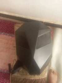 جنطة ام عيون السعر 50 الف وبيها مجال   الاستفسار 07713853298