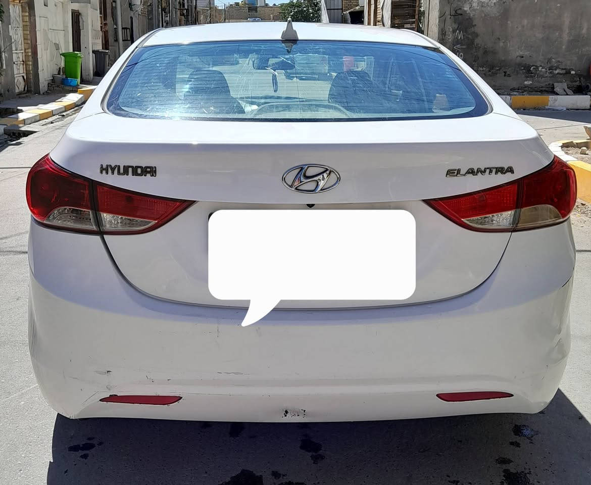 للبيع ❗❗❗❗❗❗
الانتره موديل 14 
سياره مكفوله من الضربه والتبديل والعيب الشرعي فقط صبغ بل دوسات 
تبريد شغال 🥶 تحكم استيرن شاشه كير ومكينه مكفولات حداديه جديده 
 سنويه جديده رقم انكليزي 
سياره باسمي مداور ثاني يوم
للاستفسار *********** بي واتساب
