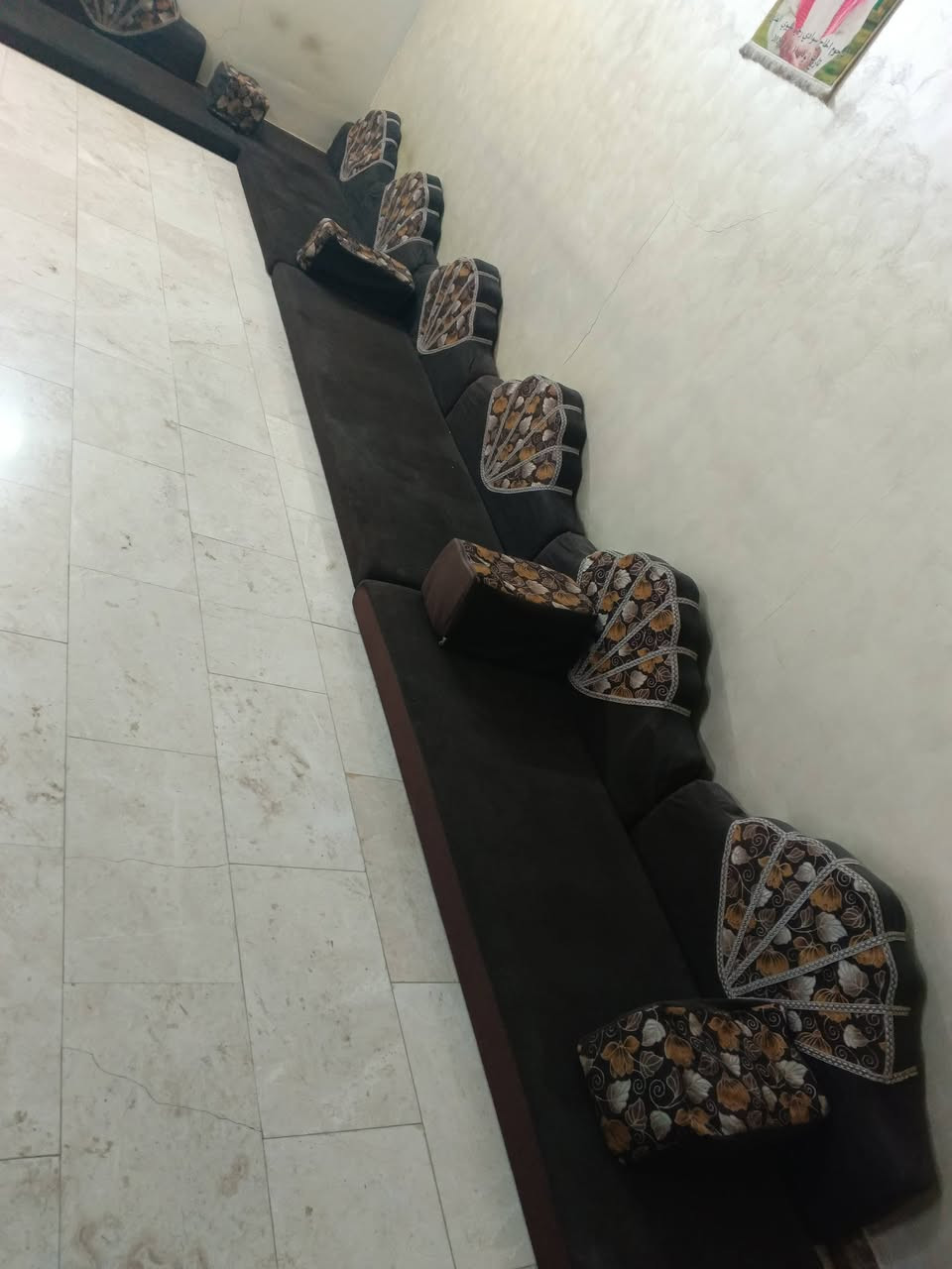 سلام عليكم جلسه البيع يحتاجله شويه ترتيب نضيف السعر 100 وبيه مجال قليل مكاني كربلاء سيف سعد فرع جامع كربلاء موجود خاص التواصل


**إذا كنت صاحب هذا الإعلان وتريد حذفه لأي سبب، رجاءا أرسل رسالة إلى الدعم الفني**