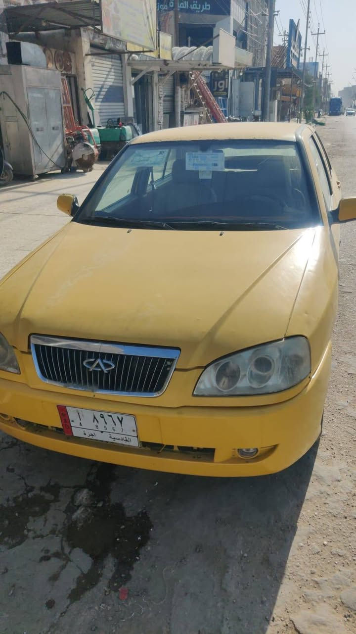 السلام عليكم شيري 13السياره جاهز  كير وحداديه وطخم تاير فقط المكينه بيه تنقيص مصفره هيئه وغرامات الناصريه مركز *********** مكلف بالنشر السعر 18وبيه مجال
